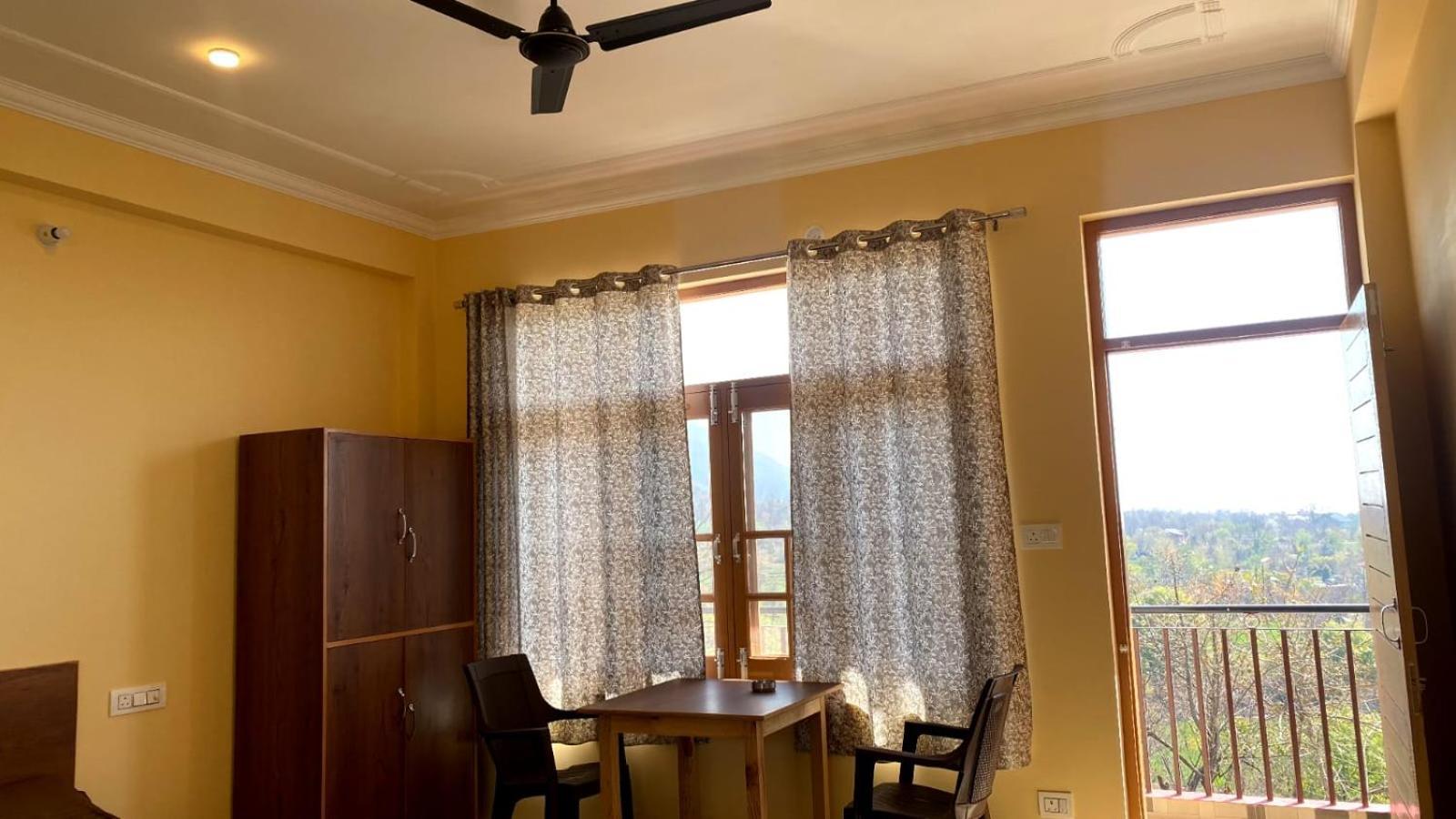 Happy Home Stay, 达兰萨拉 外观 照片